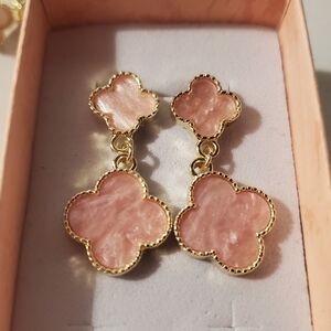 Elegant Pink and Gold Clover Earrings